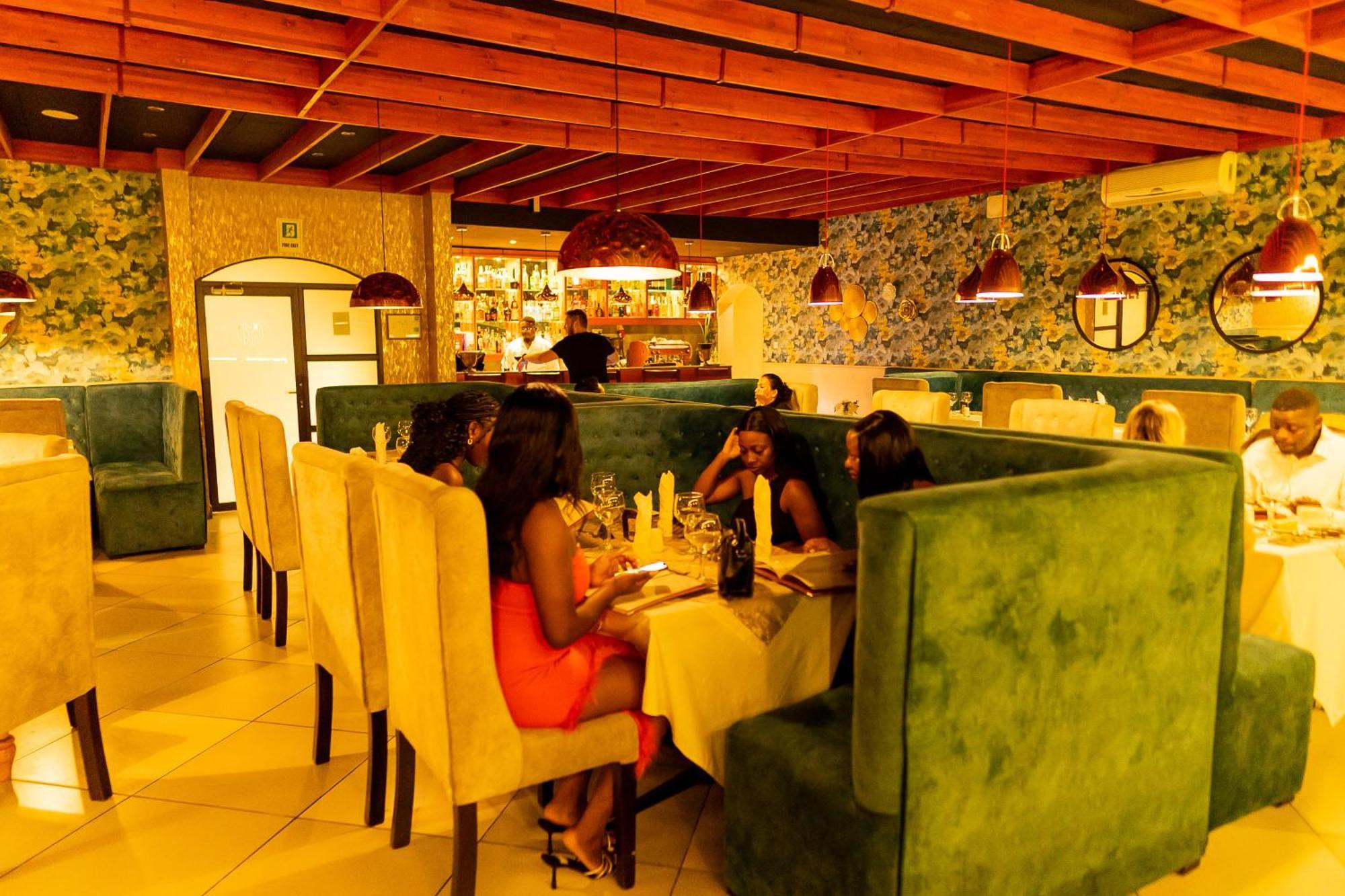 Casa Mia Lodge & Restaurant Blantyre Exterior photo
