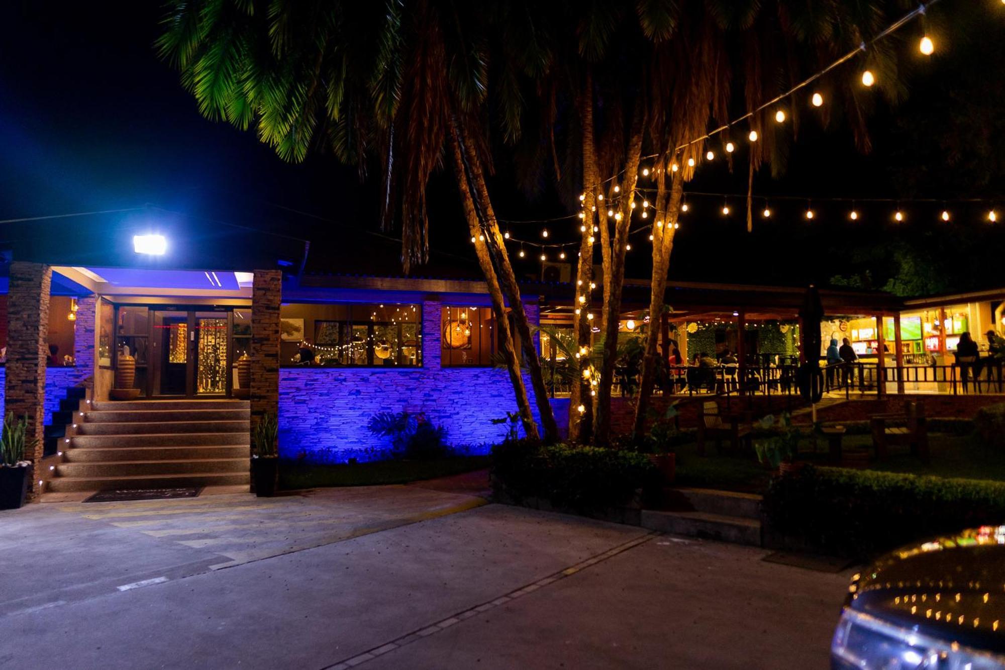 Casa Mia Lodge & Restaurant Blantyre Exterior photo