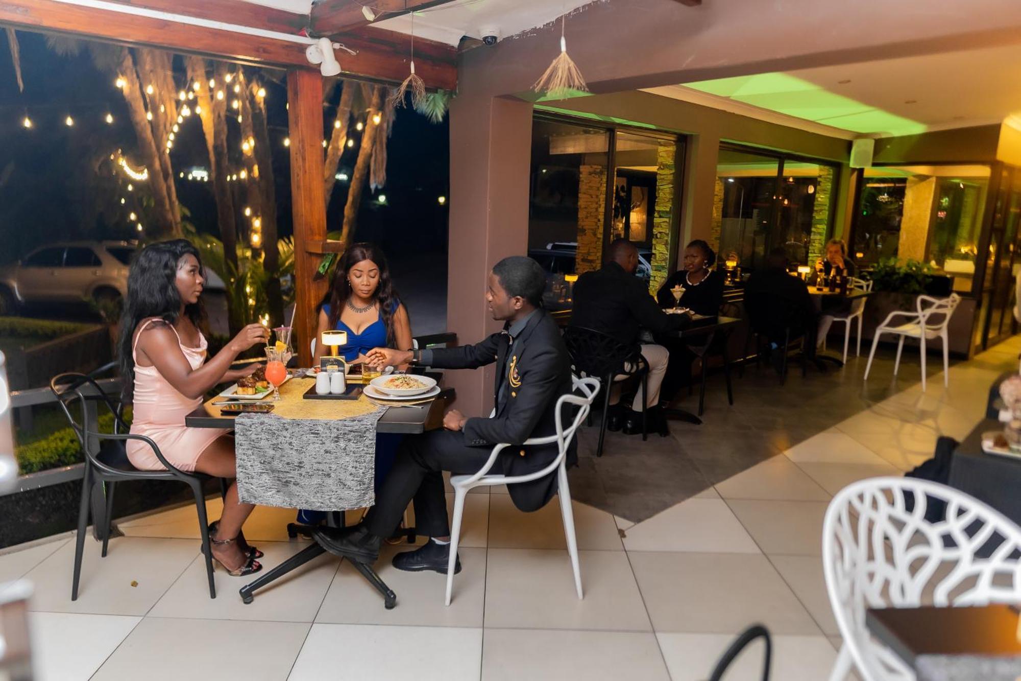 Casa Mia Lodge & Restaurant Blantyre Exterior photo
